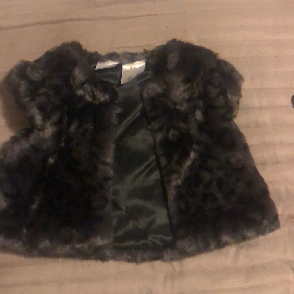 Girls gray and black fur vest